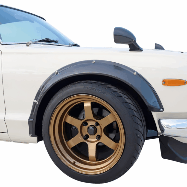 ModeloDrive FRP TKYO Wide Body Fenders (front) > Nissan Skyline (C10) 1971-1972 > 2dr Coupe